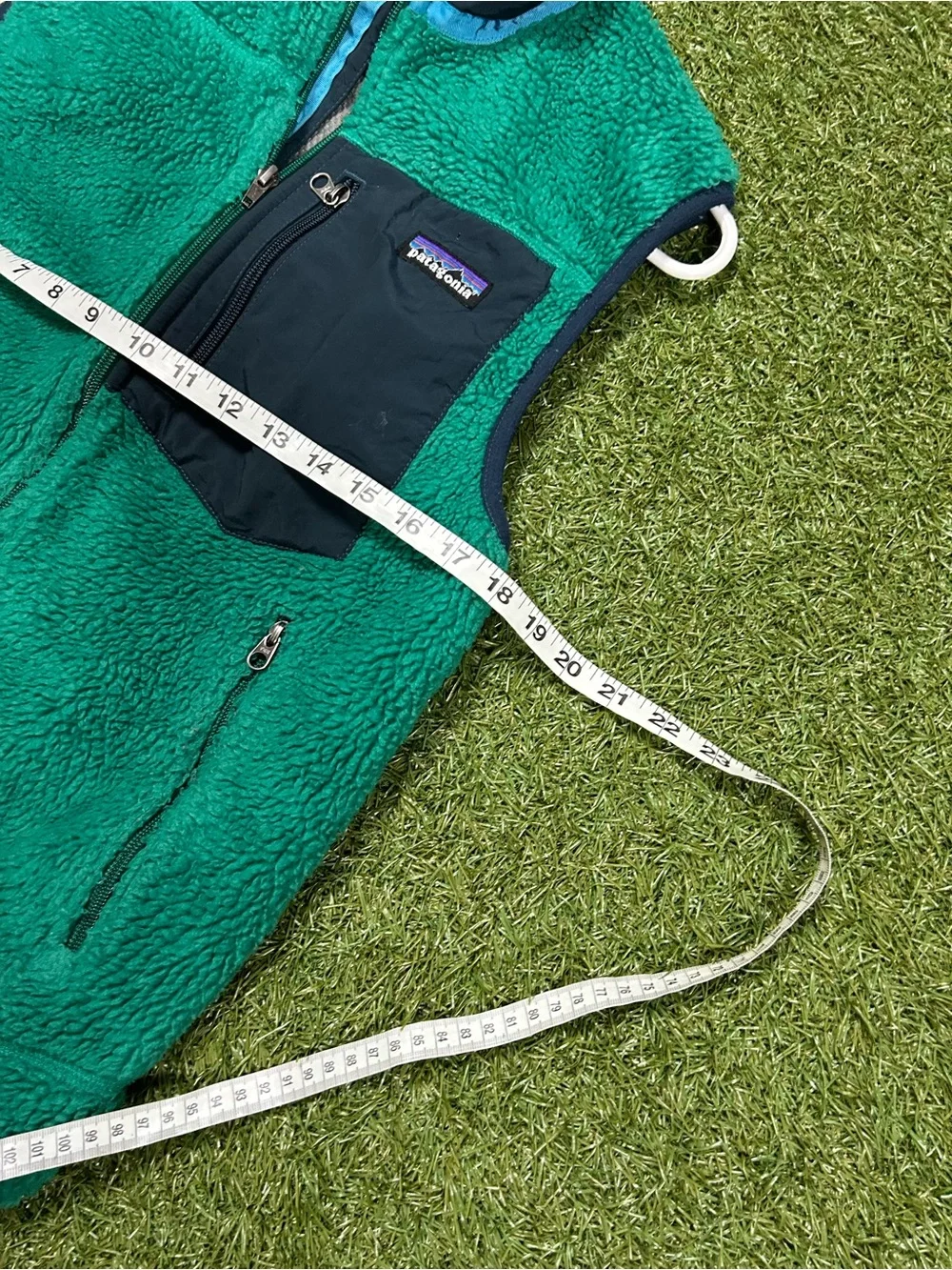 Patagonia Green Sherpa Fleece Vest with Dark Chest Pocket
